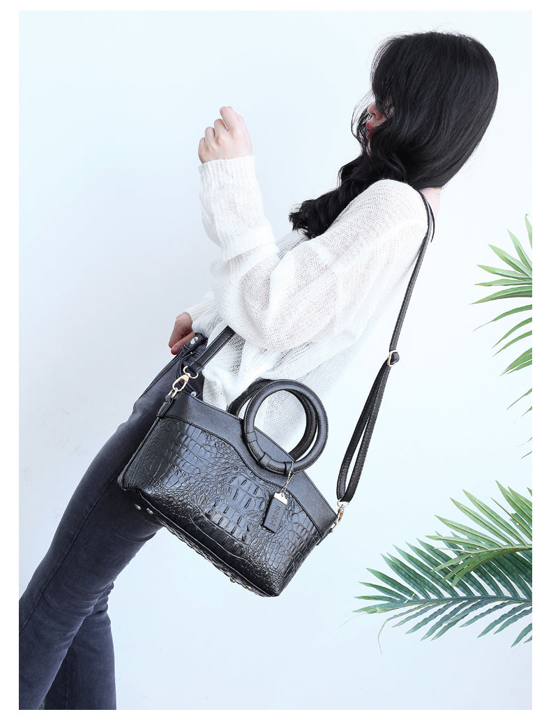 Ella™ Heritage Croc | Classic Leather Shoulder Bag